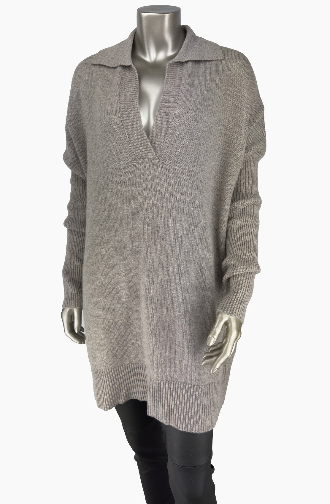 Outlet: Thorn V Neck Collar Jumper Size : Size 10