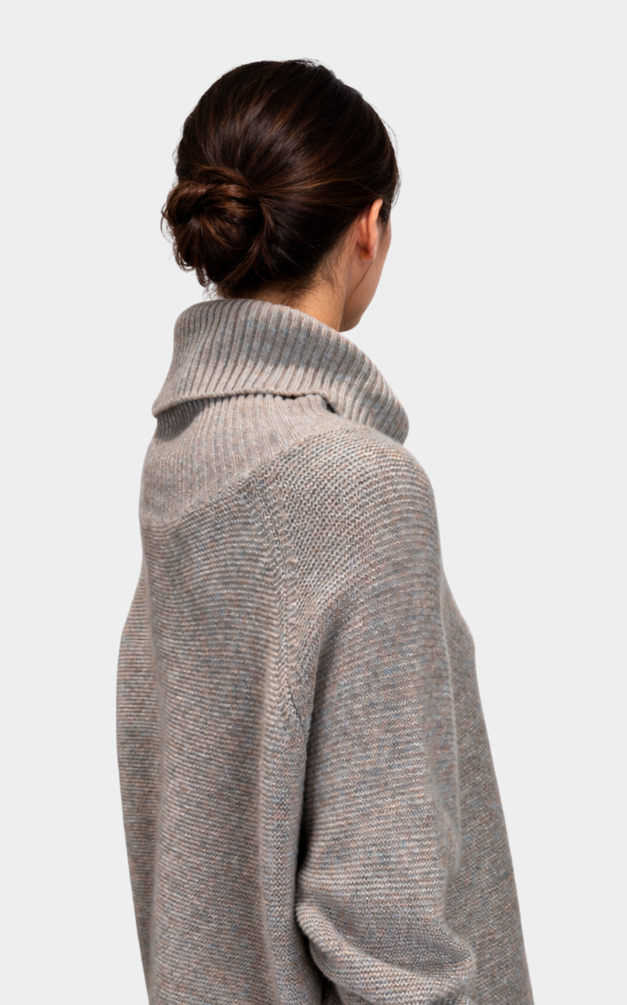 Outlet: Cowl Neck Sweater Fantasia