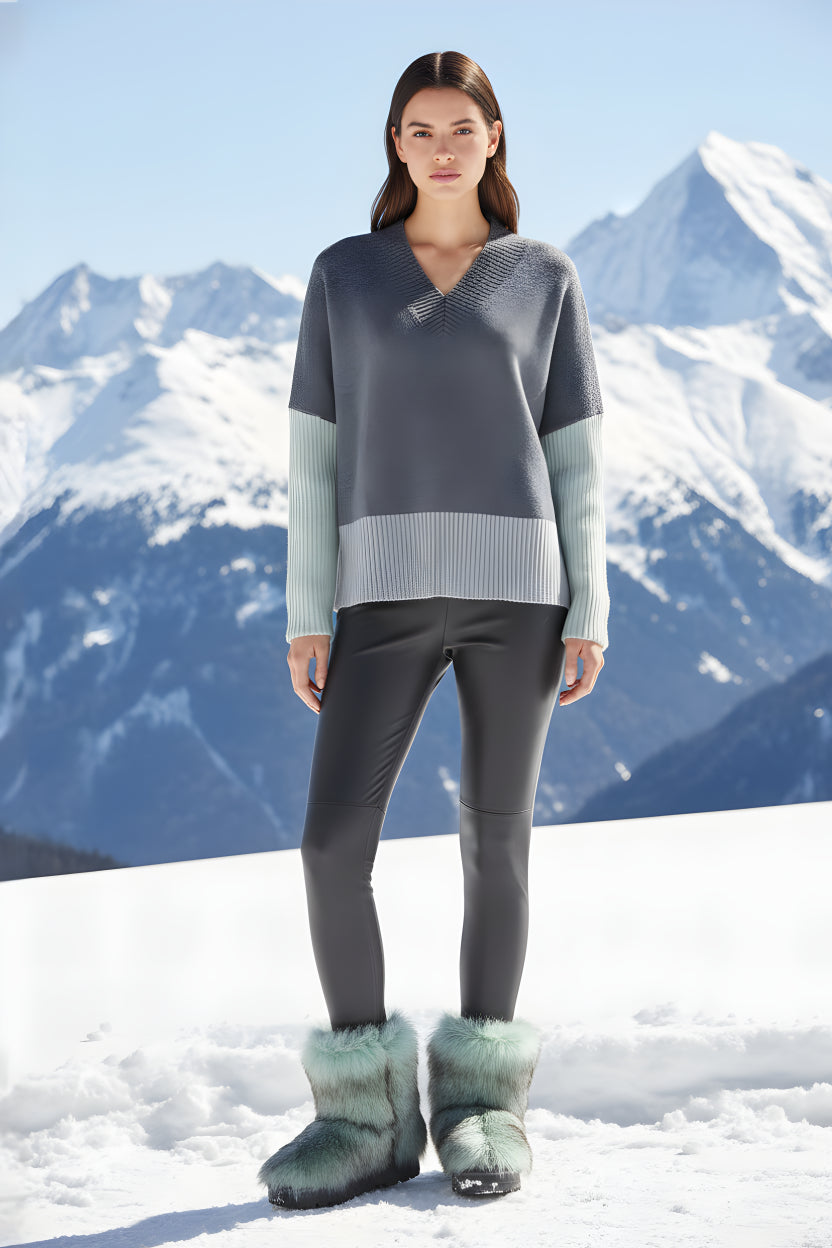 Col Block V Neck Sweater Size 10