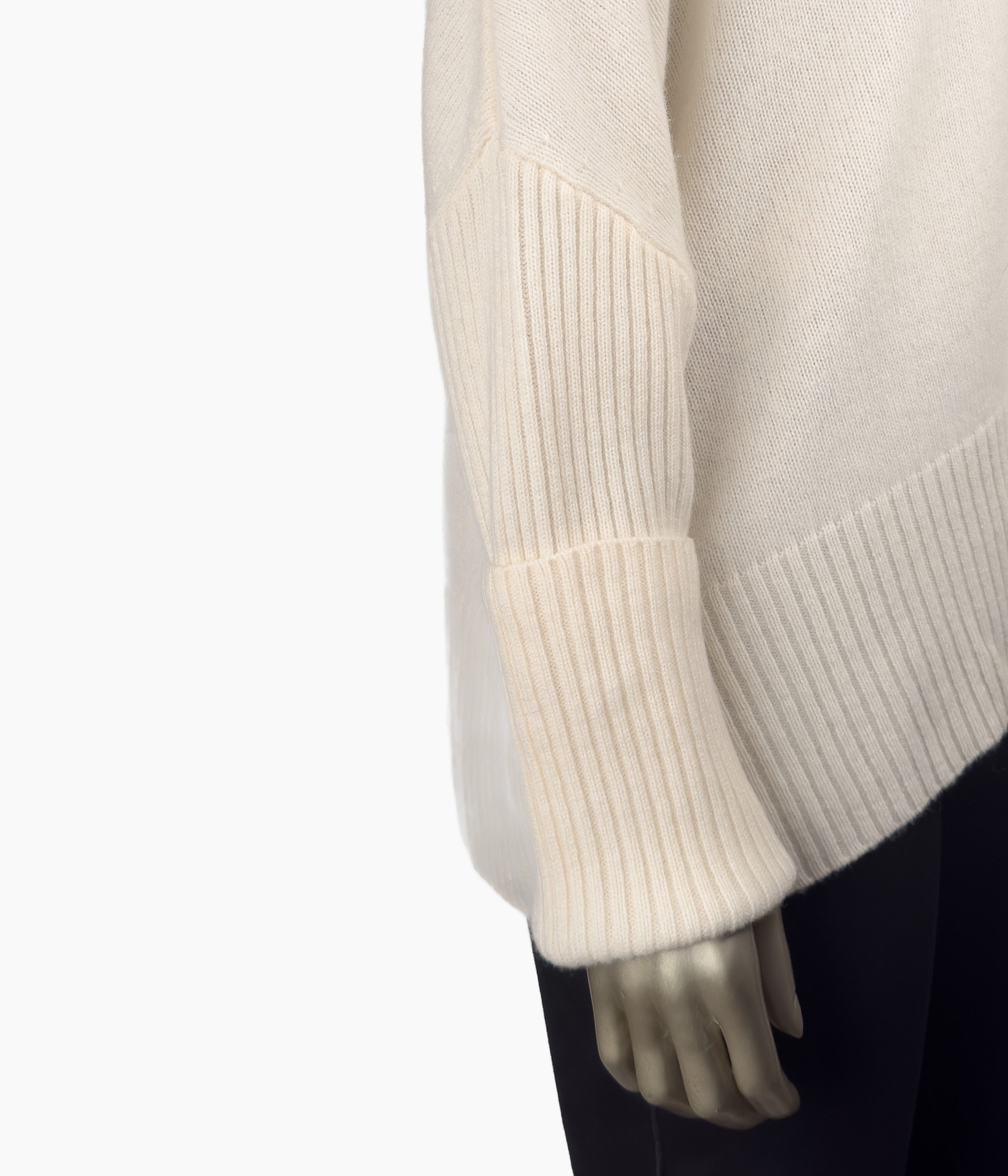 Outlet: V Neck Jumper: Size 10