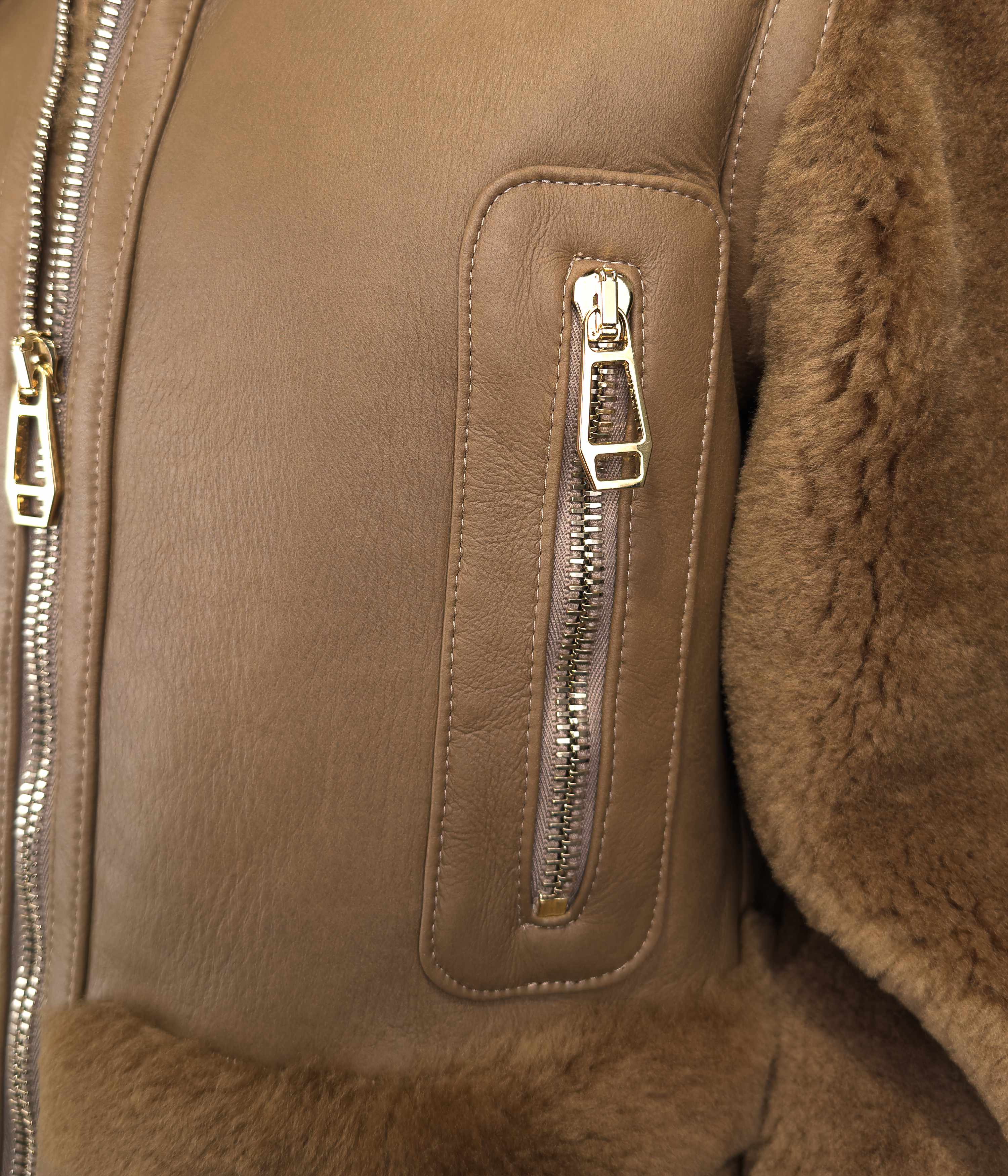 Outlet: Shearling Aviator