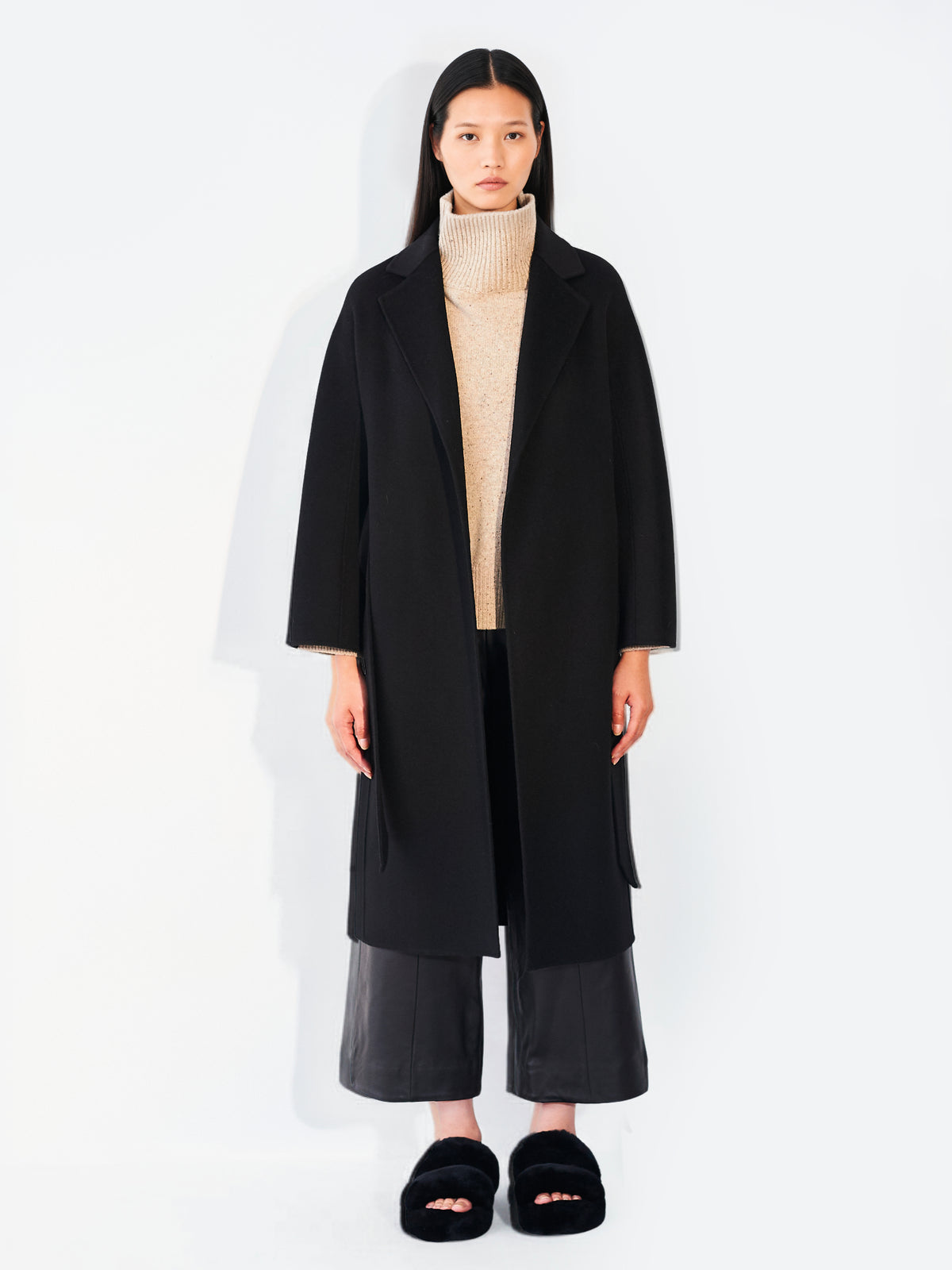 Classic Wool Coat Black