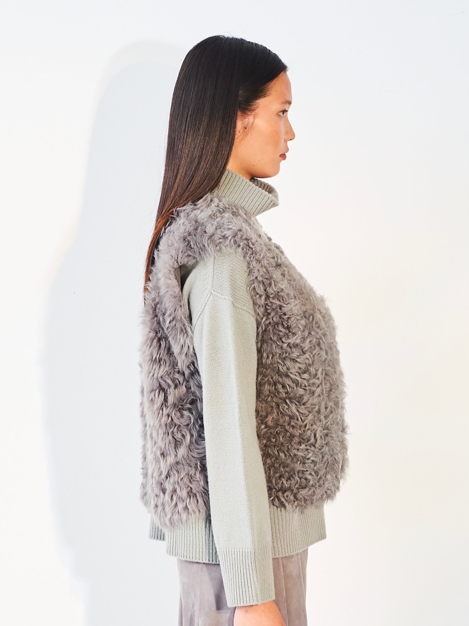 Curly Cropped Gilet