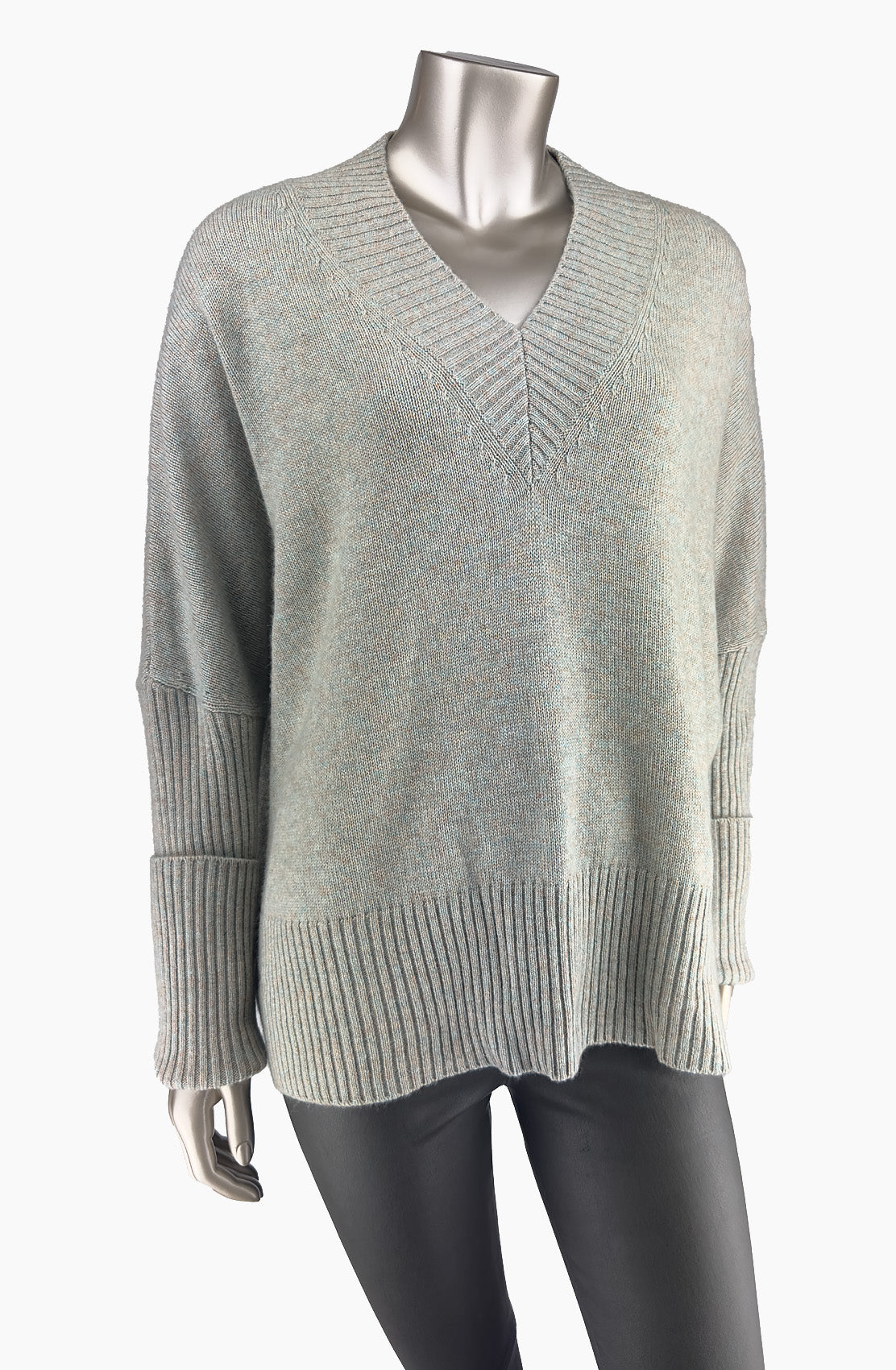 Outlet: V Neck Jumper: Size 10