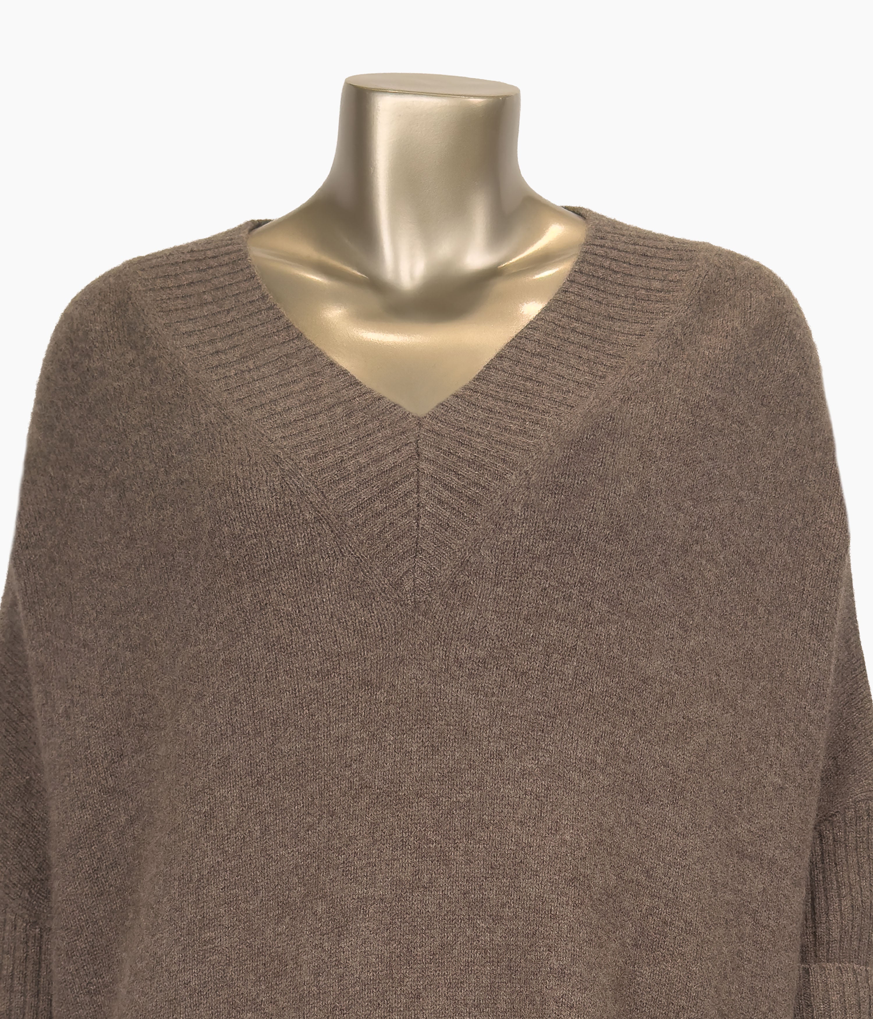 Outlet: V Neck Jumper: Size 10