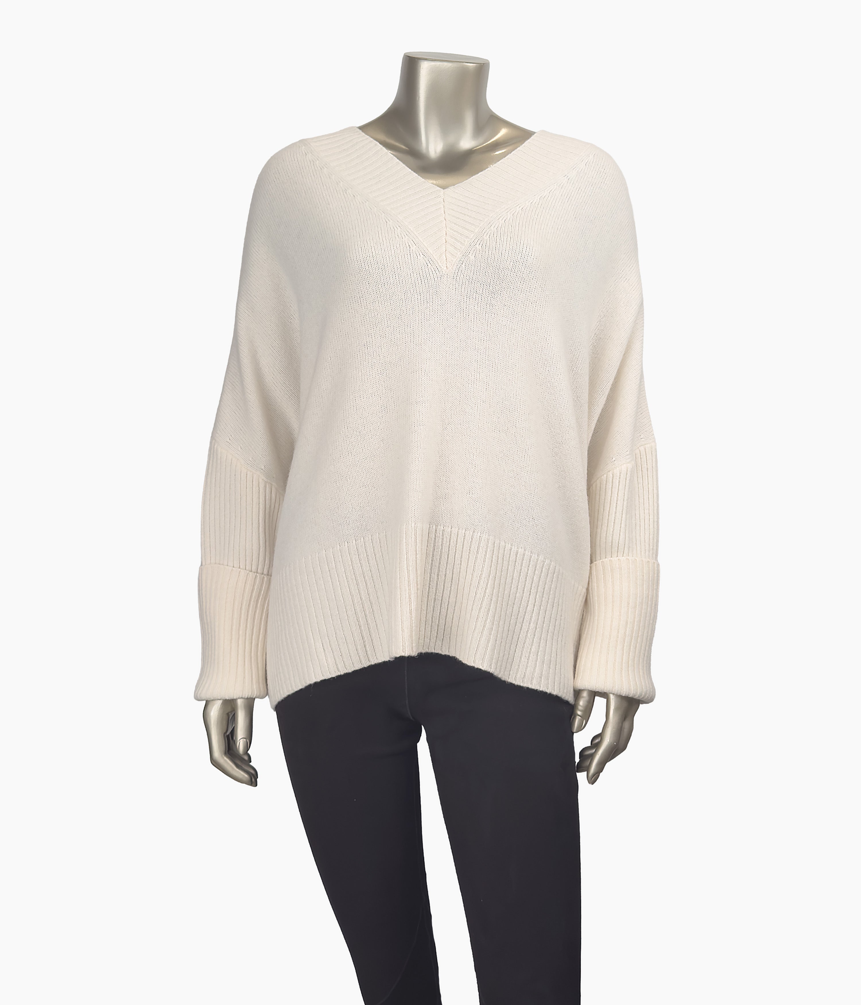 Outlet: V Neck Jumper: Size 10