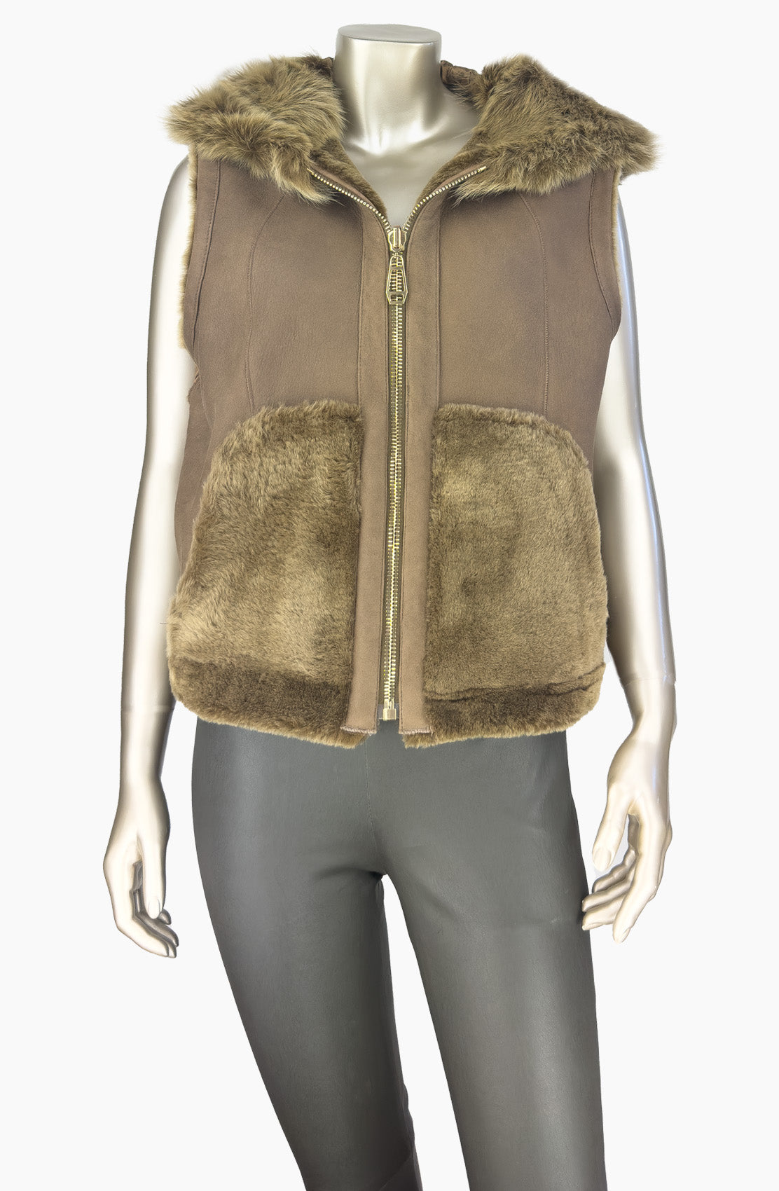 Outlet: Reversible Hooded Puffer Shearling Gilet : Size 10