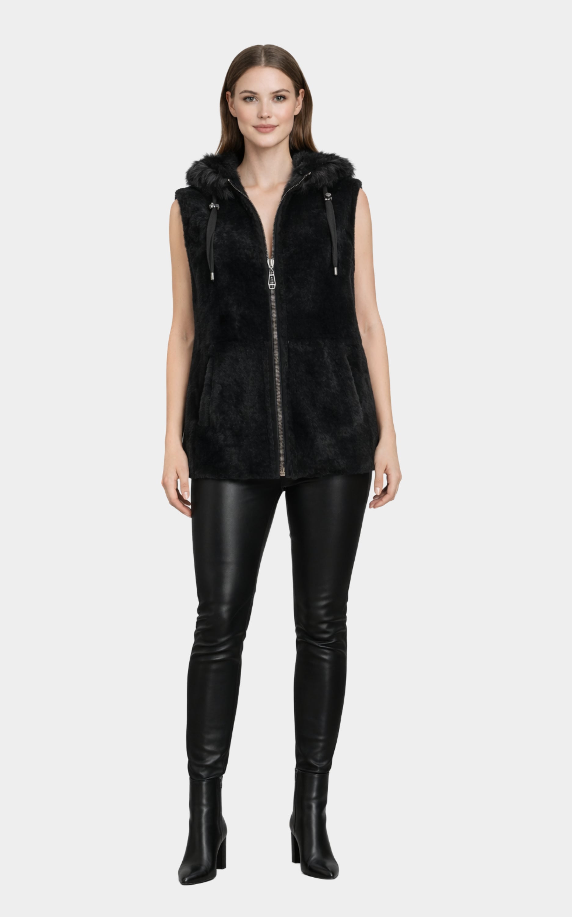 Outlet: Reversible Hooded Down Gilet Black