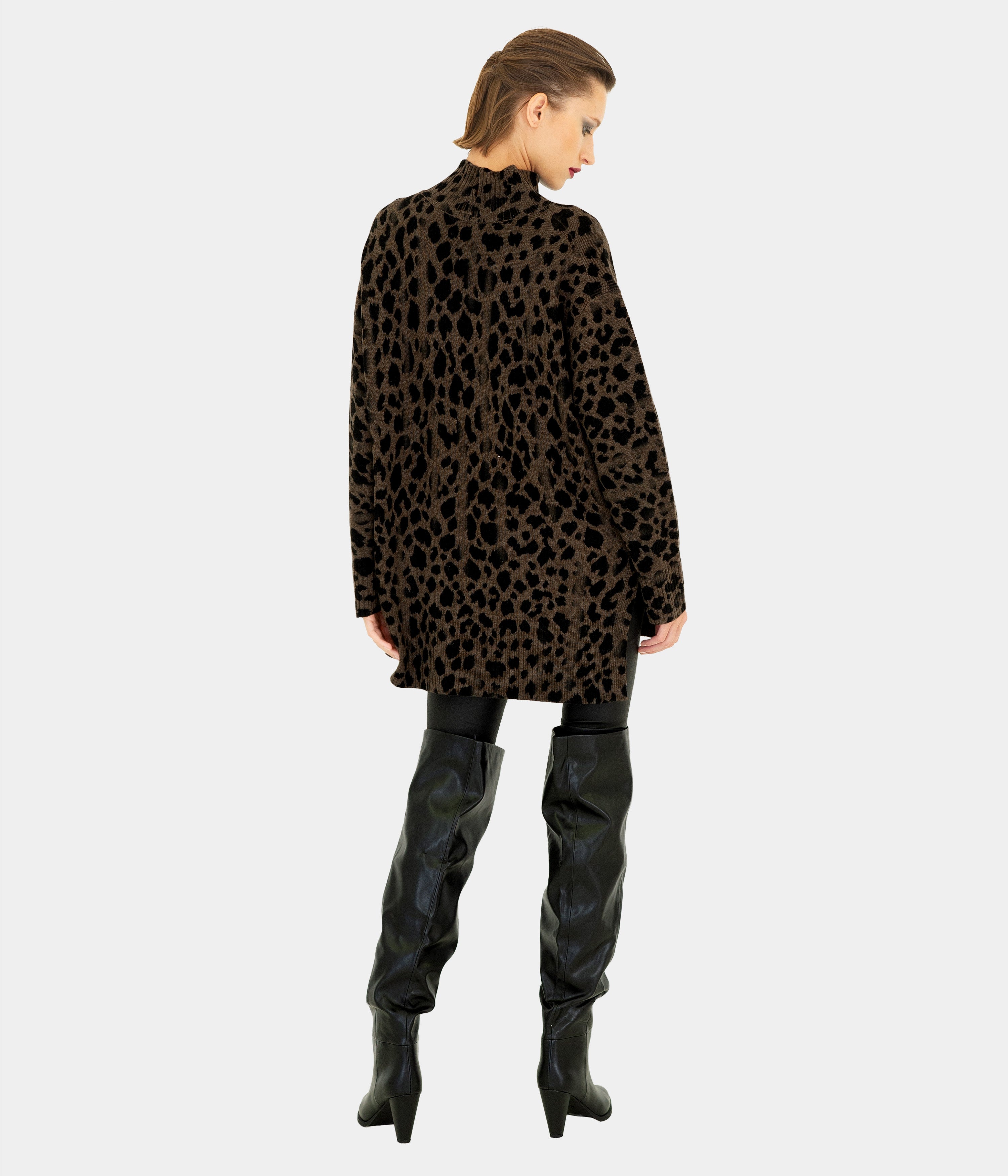 Leopard Jumper