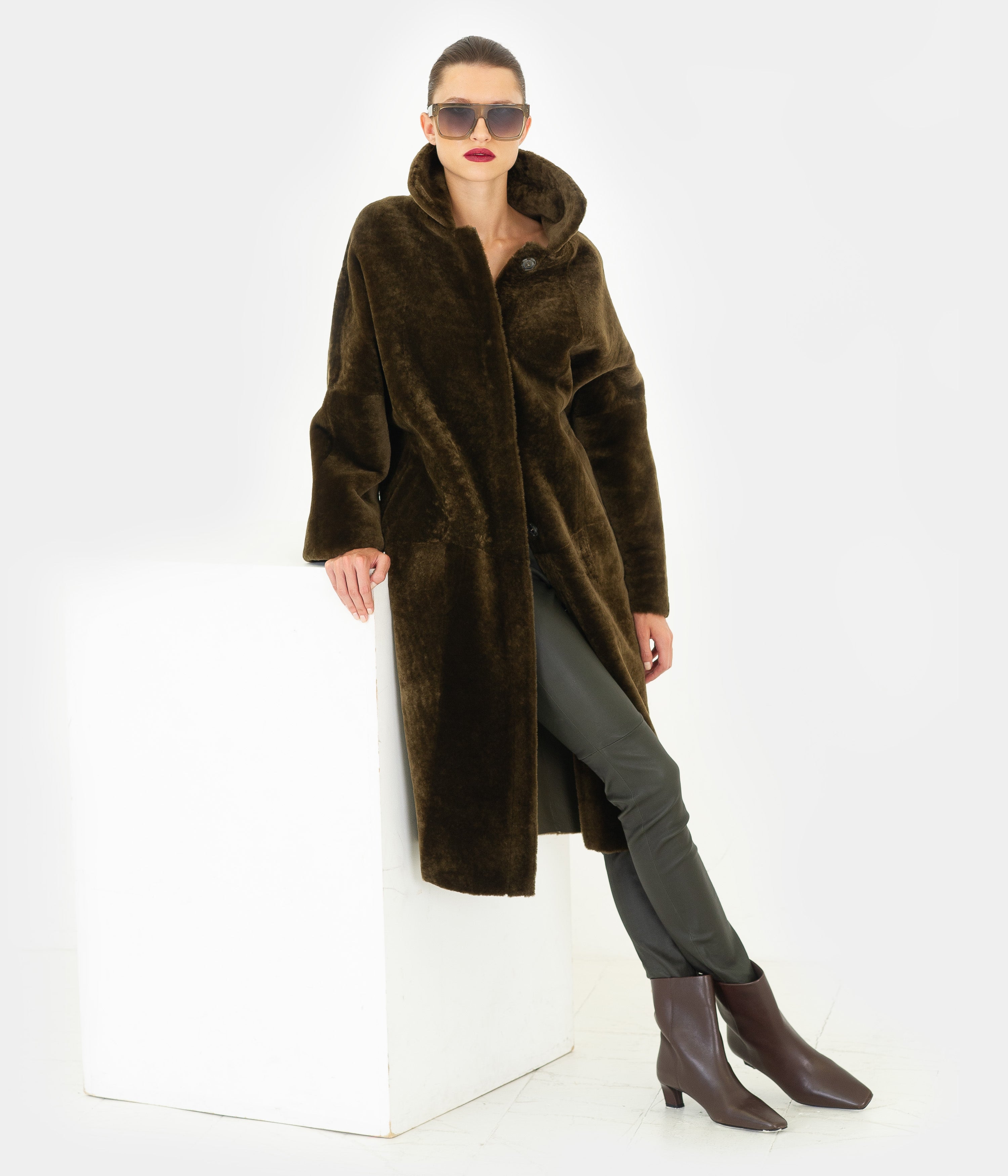 Reversible Long Shearling Boxy Coat