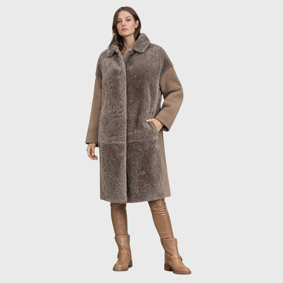 Outlet: Long Wool Coat With Shearling Front