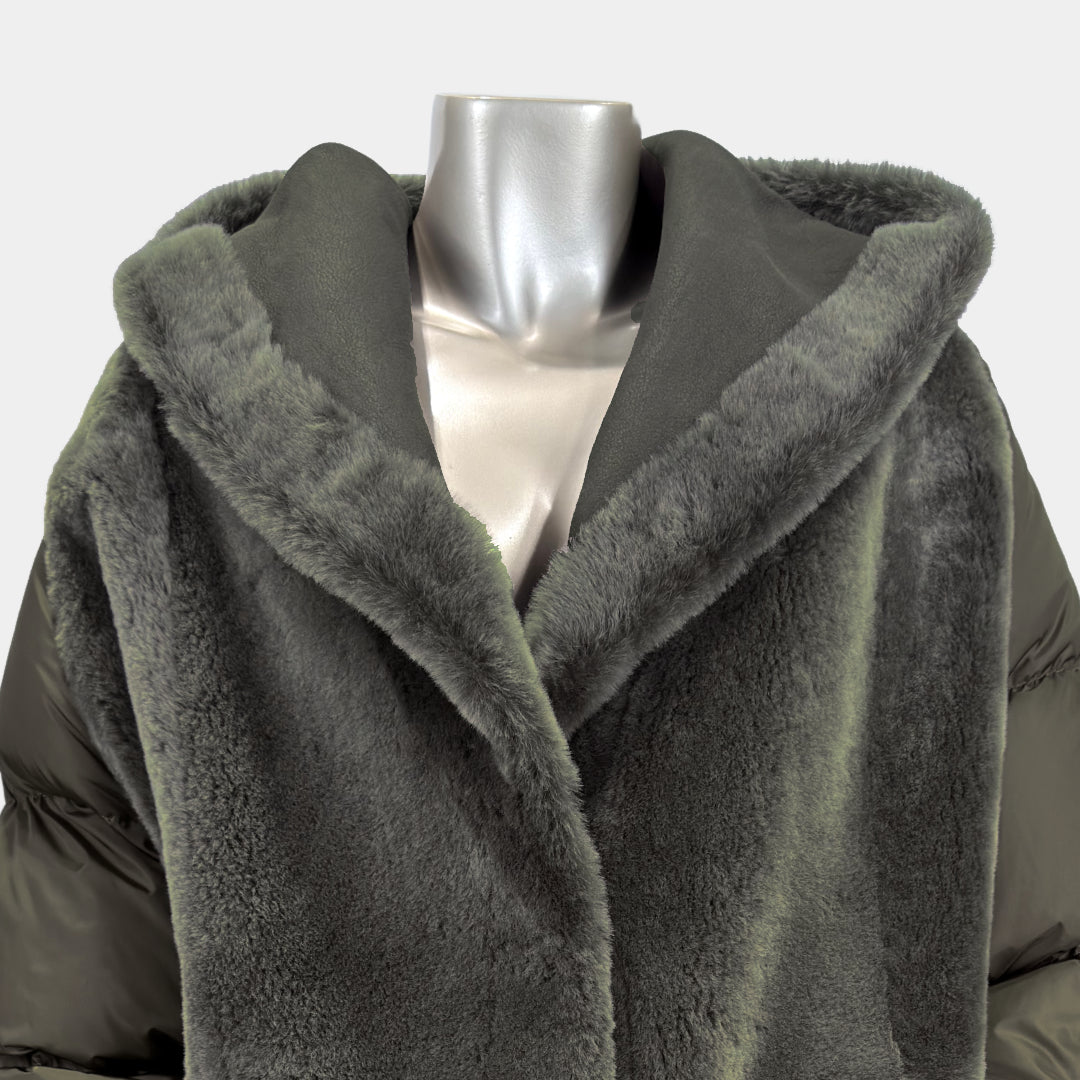 Outlet: Reversible Shearling Hooded Parka: Size 10