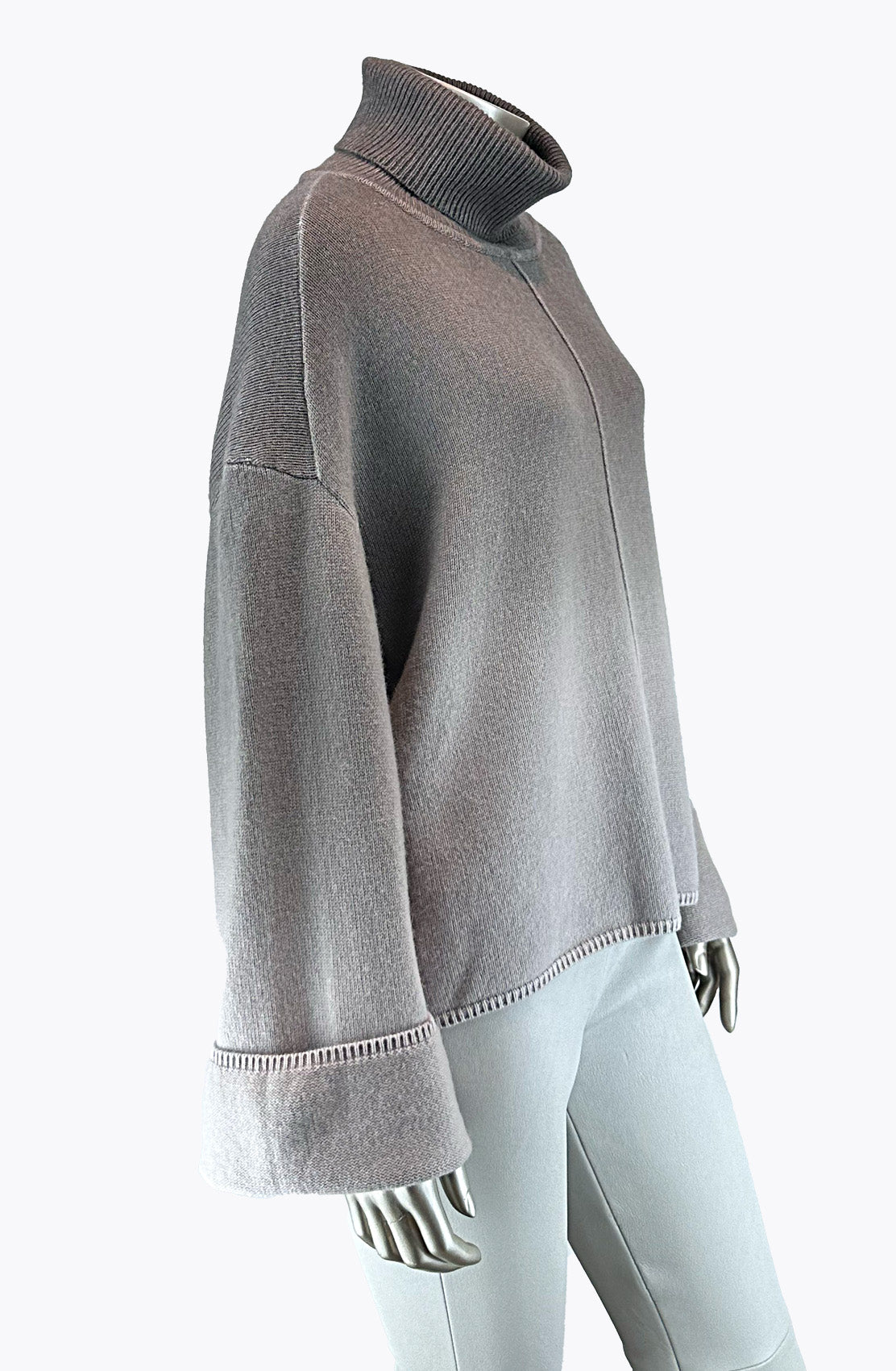 Outlet: Ombre Roll Neck Jumper : Size 10