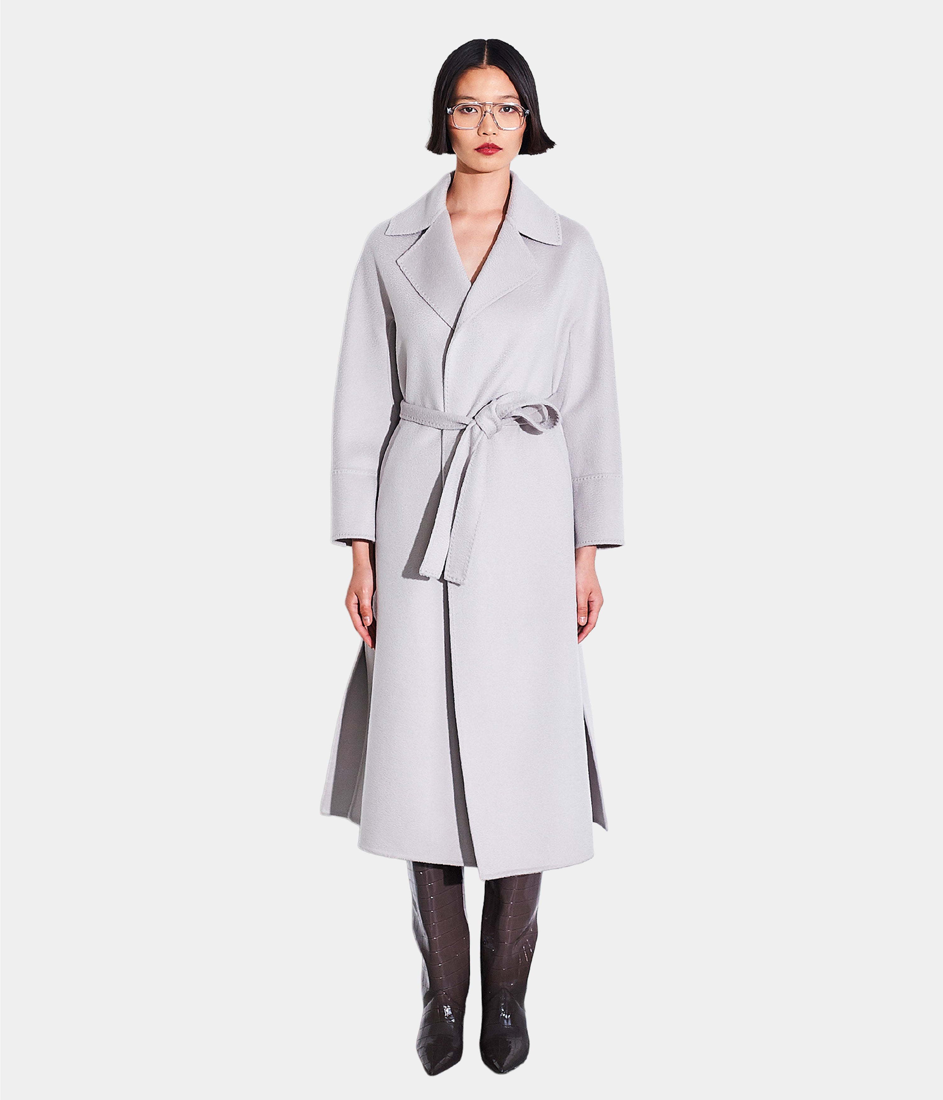 100% Wool Belted Coat. Size:10 Only